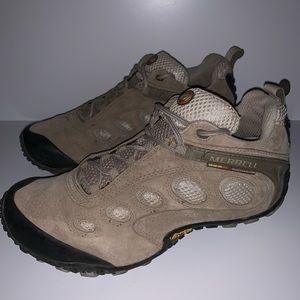 Merrell Continuum Hiking and Trail Shoes Women’s